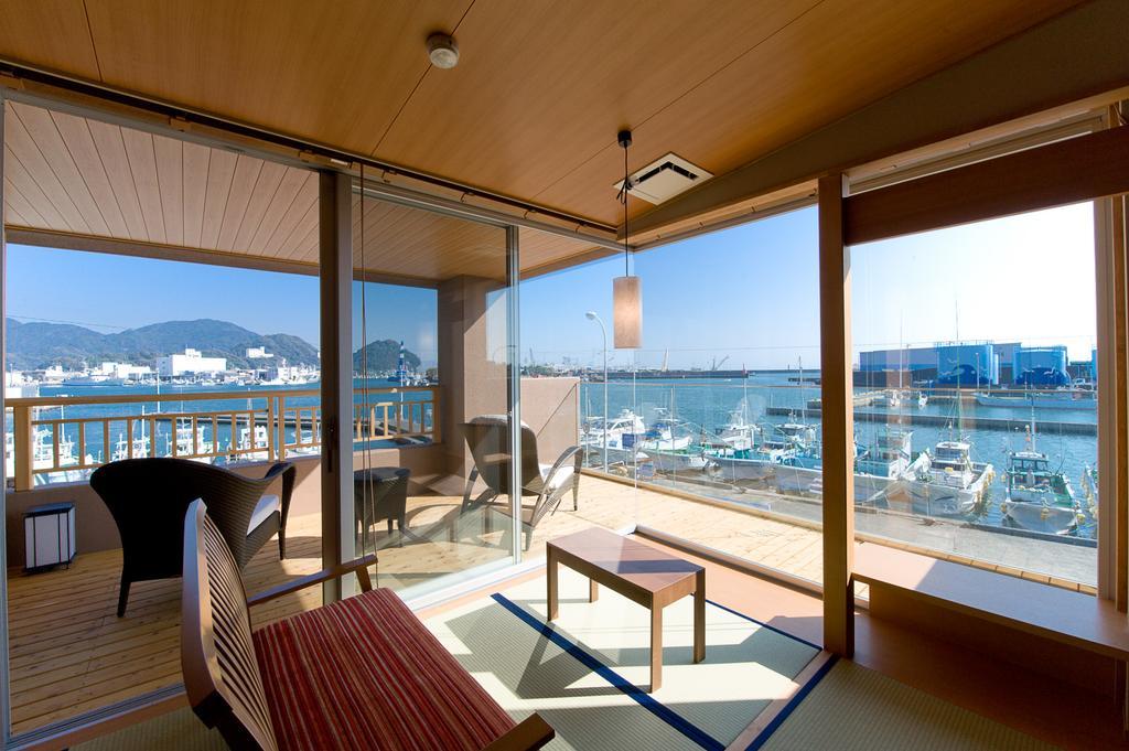 Migiwaya Hotel Yaizu Exterior photo